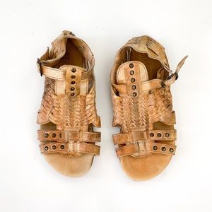 Bed|Stu Claire Gladiator Woven Leather Sandals